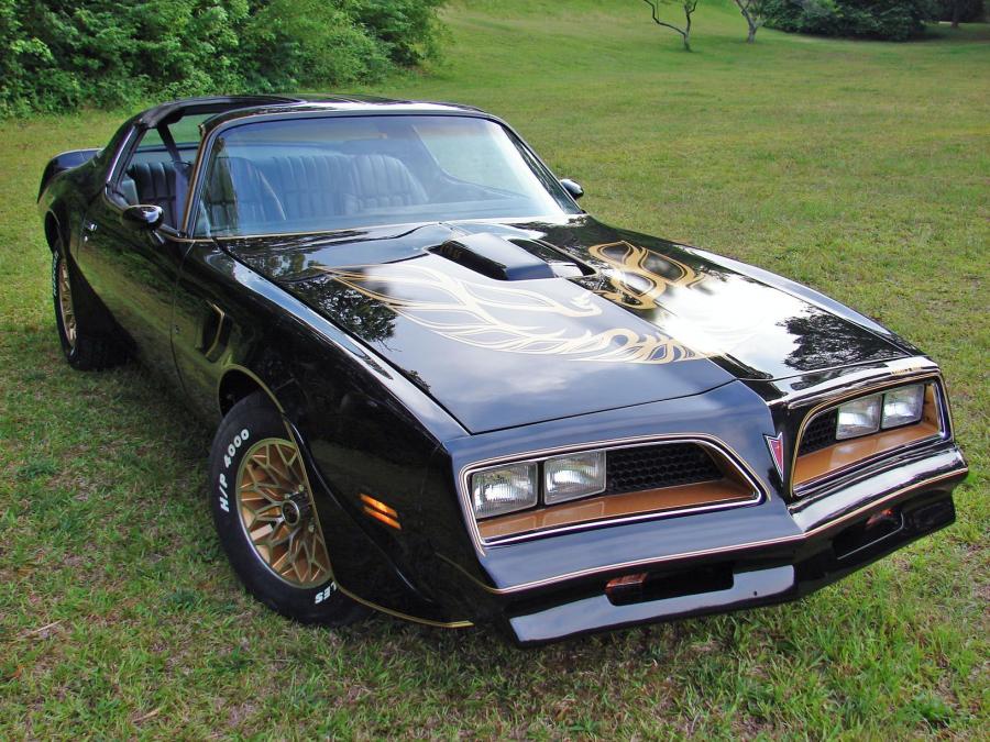  Pontiac Firebird Trans Am Bandit 1977 года  (фото 18 из 29)